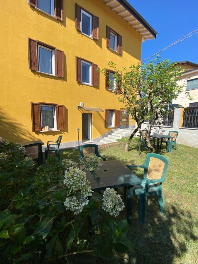 Around Lago Maggiore Apartments Reno Di Leggiuno Buitenkant foto